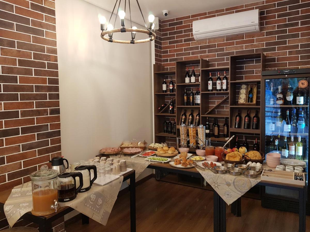 Peaky Hotel Durres Ngoại thất bức ảnh