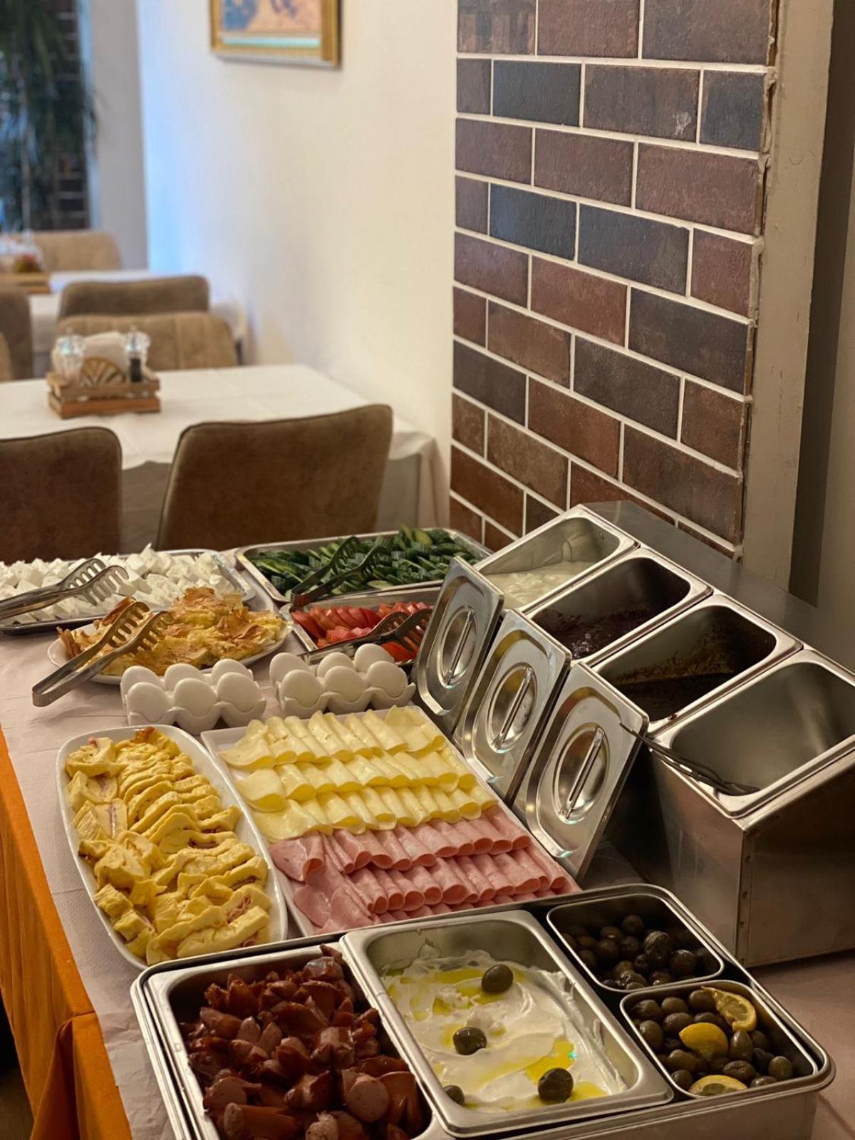 Peaky Hotel Durres Ngoại thất bức ảnh