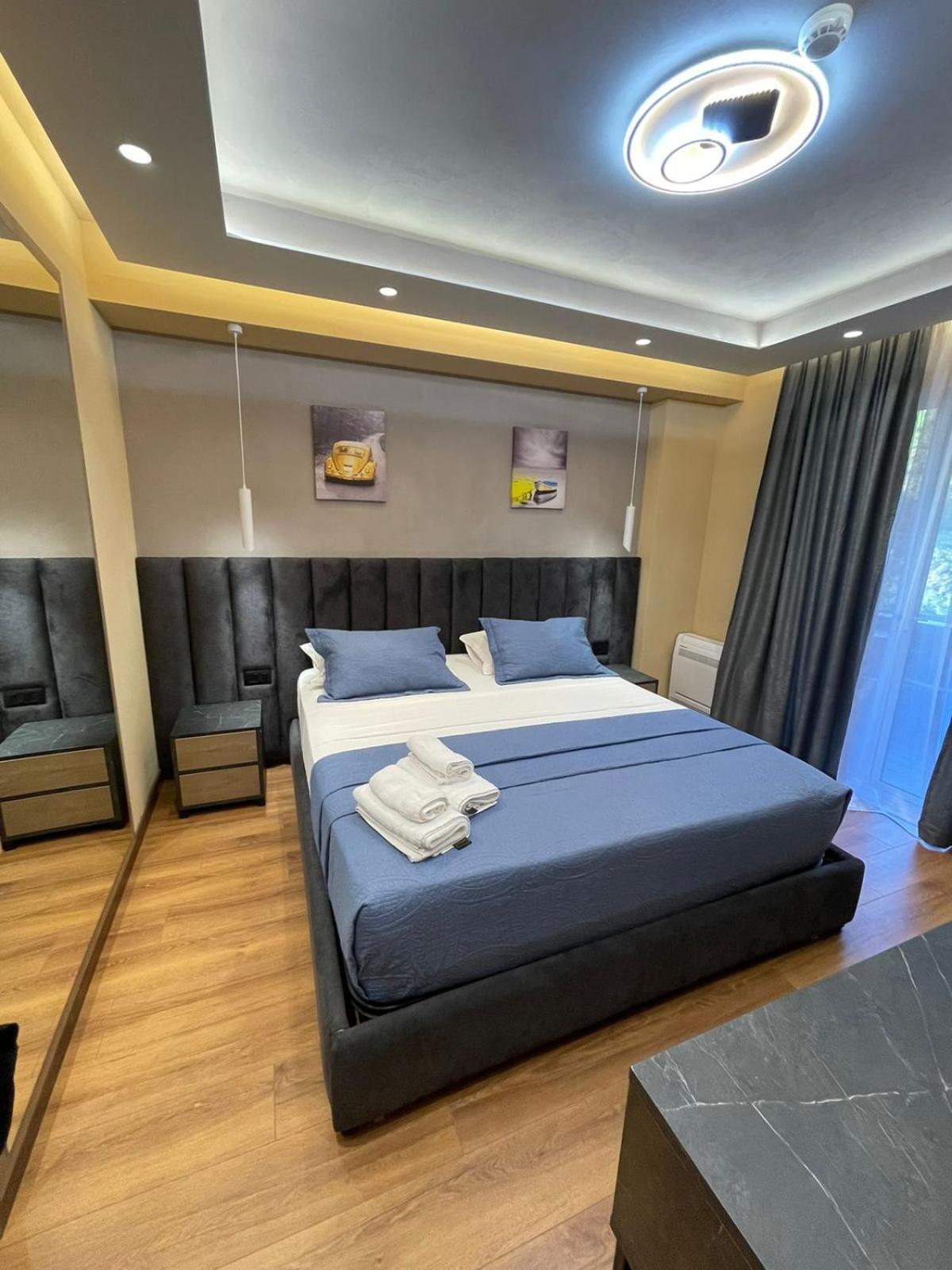Peaky Hotel Durres Ngoại thất bức ảnh